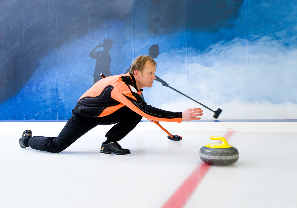 How to choose curling shoes